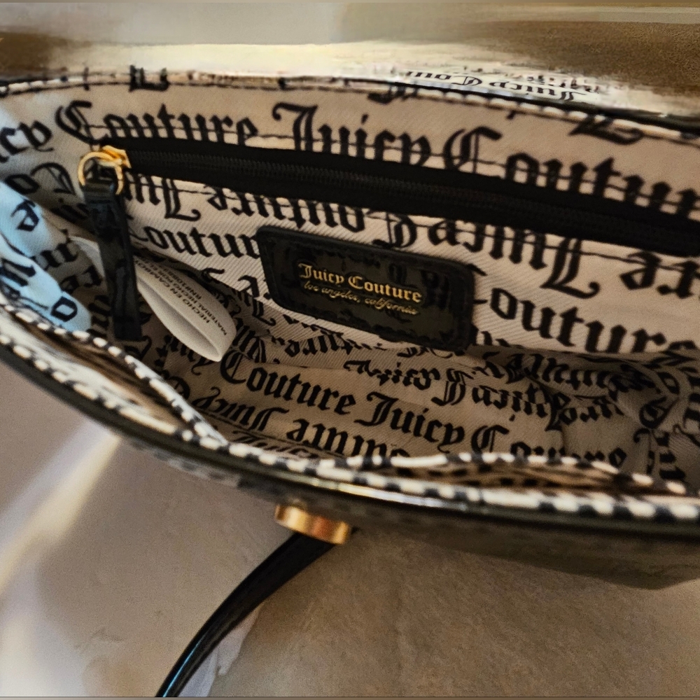 Juicy Couture Black Crossbody Bag with Gold Chain - Picture 12 of 16